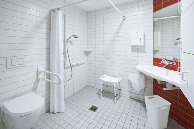 Ensure Safety with Elderly Bathroom Remodeling!